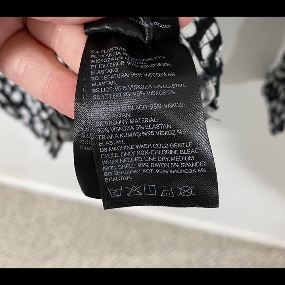 H&M MAMA Black & White Long Sleeve Shirt - Picture 2 of 5